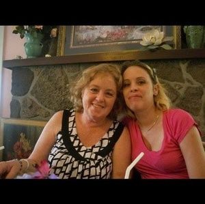 Meet your Posher, Linda